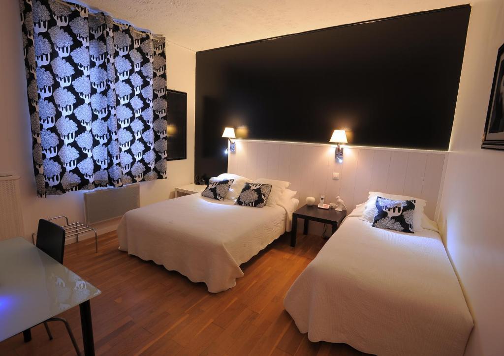 Hotel Italia Tours Pokoj fotografie